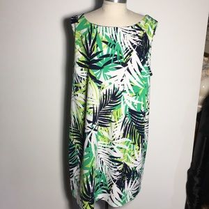 Beautiful sleeveless dress